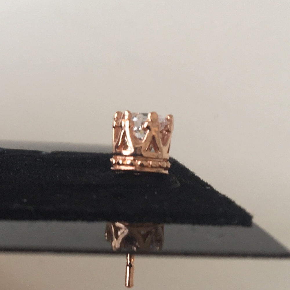Crown earrings 14K rose gold plated CZ stud - Picture 8 of 8
